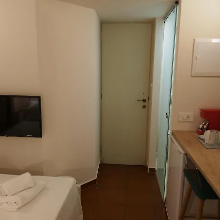 Fivos Pensión La Canea