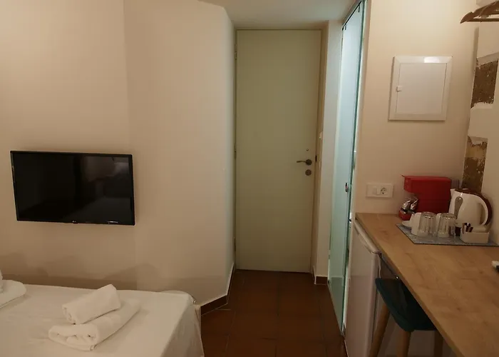 Fivos Konukevi Hanya