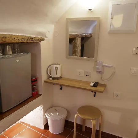 Fivos Casa de hóspedes 4*